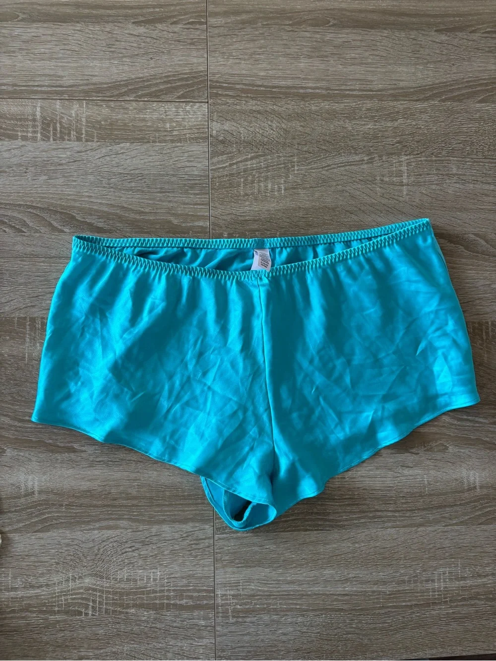 Victoria's Secret Satin Pearl Strap Cami Set size XL